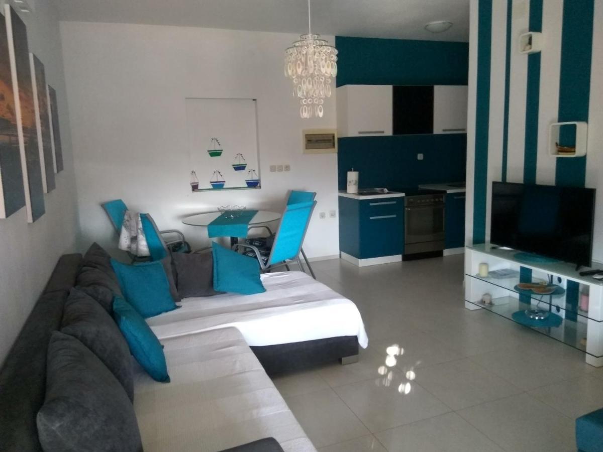 Tara Apartma *